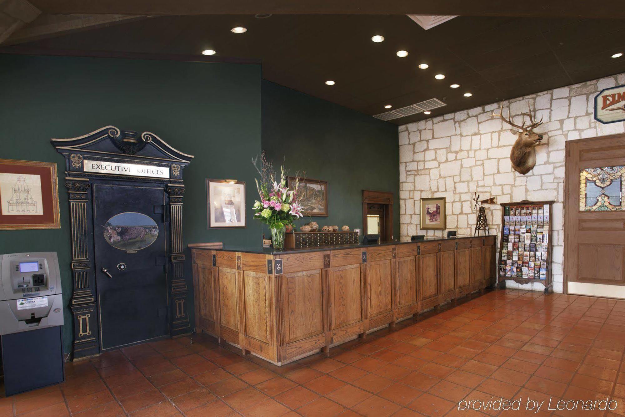 Y O Ranch Hotel And Conference Center Kerrville Beltér fotó